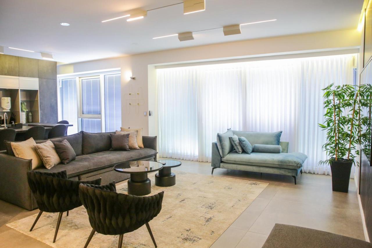 Yalarent Midtown Towers Tlv Apartment Tel Aviv Bagian luar foto