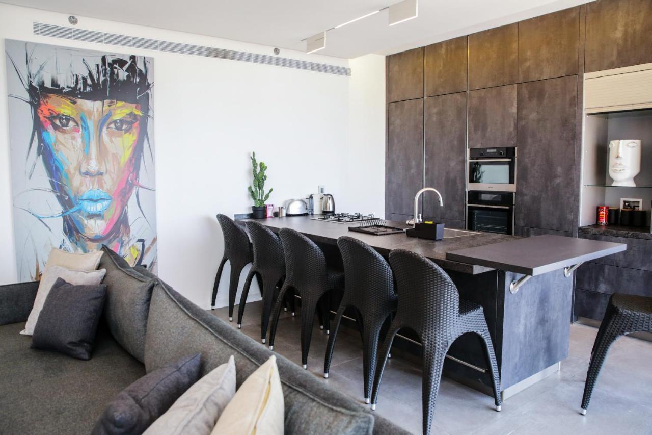 Yalarent Midtown Towers Tlv Apartment Tel Aviv Bagian luar foto