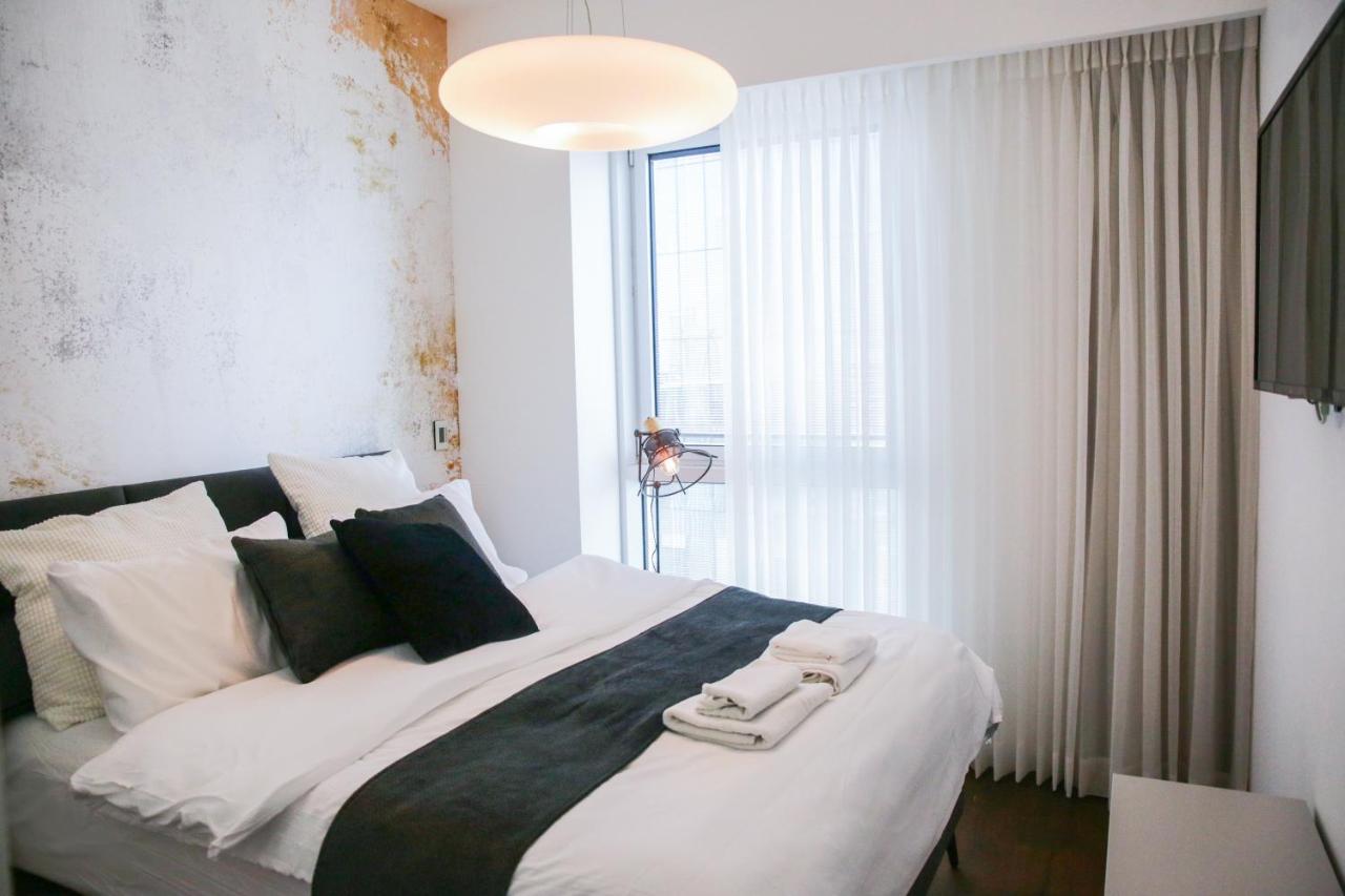 Yalarent Midtown Towers Tlv Apartment Tel Aviv Bagian luar foto