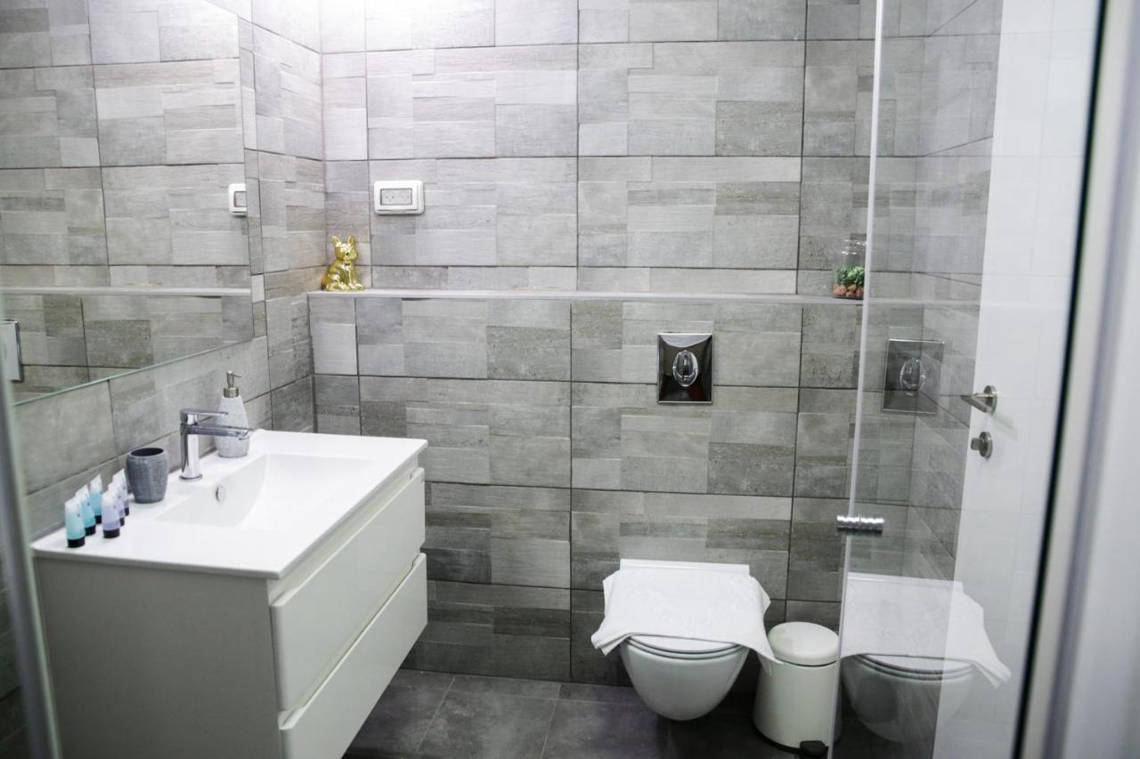 Yalarent Midtown Towers Tlv Apartment Tel Aviv Bagian luar foto